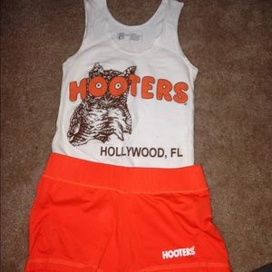 Hooters uniform. AUTHENTIC! Old logo XS