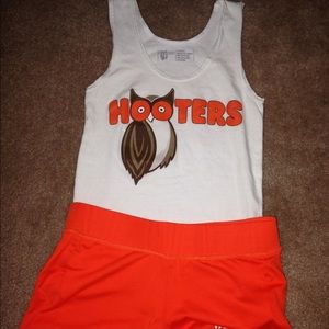 Hooters uniform. AUTHENTIC! New logo XS