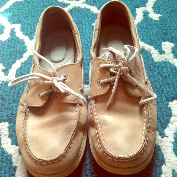 Sperrys size 8.5