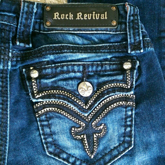 Rock Revival Denim - 🆕 Rock Revival Darcy Straight Leg Jeans sz 26