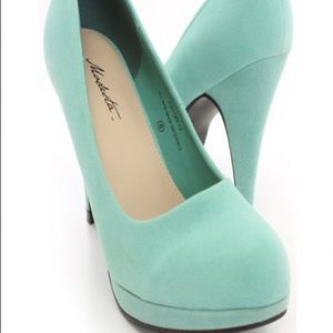 Sea Green Faux Suede Closed Toe Pump Heels