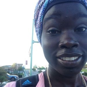 Meet your Posher, Yata