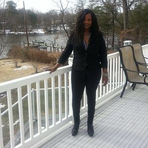 Meet your Posher, Bernadette