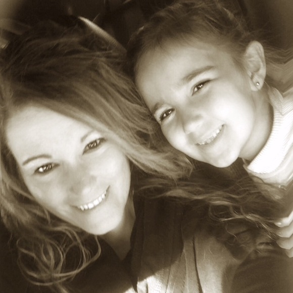 Meet your Posher, Christa - Picture 7 of 10