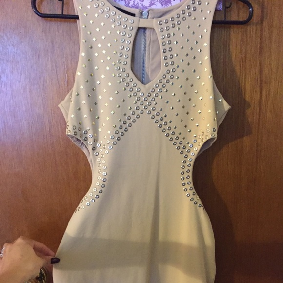 Light Beige Bebe dress size S/P