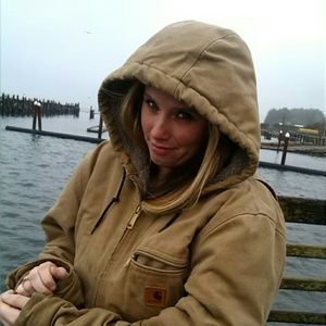 Meet your Posher, Courtney