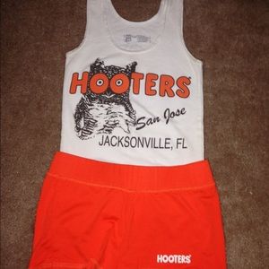 Hooters uniform. AUTHENTIC! Old logo XS