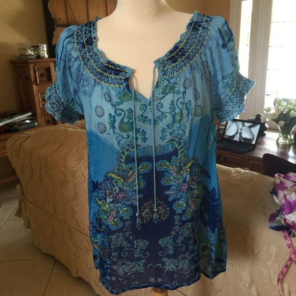 Bila Tops - Blouse