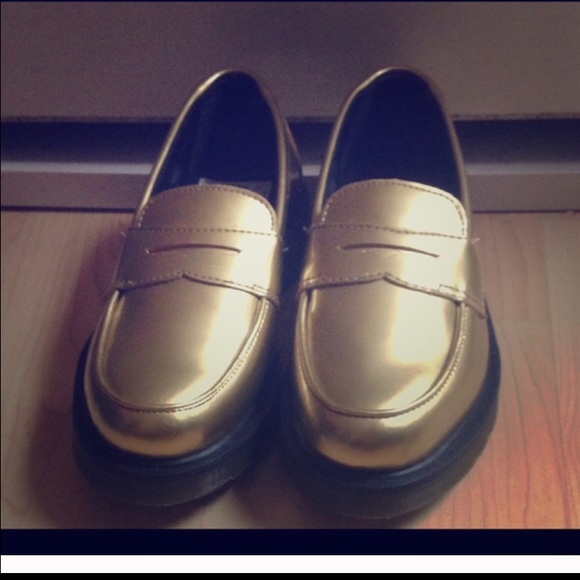 Brand new Dr Marten's Abby in gold