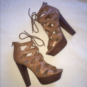 Steve Madden Pumps