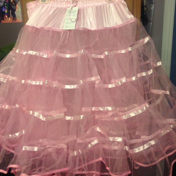 UNIQUE VINTAGE PINK LIGHT PINK SKIRT  PETTICOAT