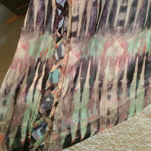 Material Girl Tanktop - Picture 2 of 2