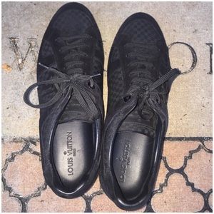 Authentic Men's LV Shoes