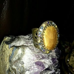Sorrelli tiger eye crystal brass ring