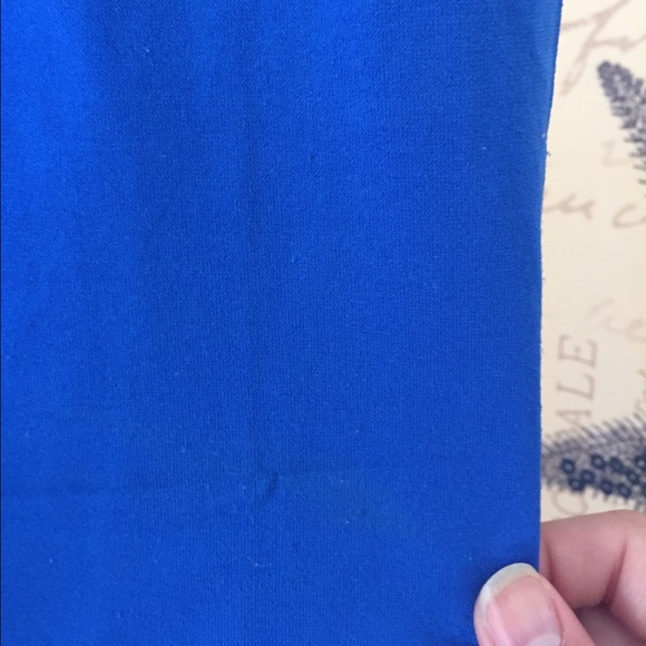 Blue Tank - Picture 2 of 3