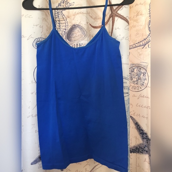Blue Tank - Picture 3 of 3