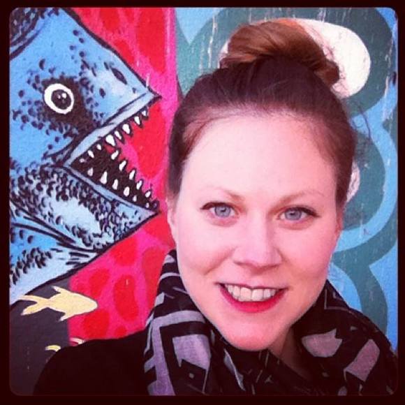 Meet your Posher, Ali - Picture 1 of 1