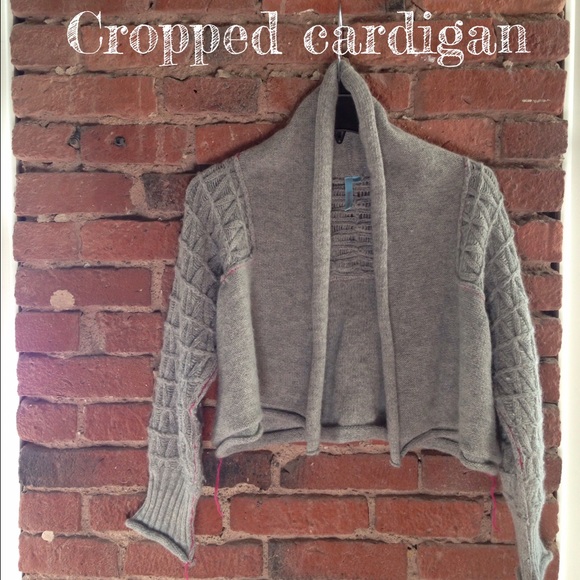 Cropped cardigan