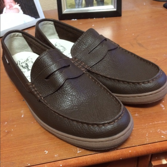 Cole Haan leather pinch weekender