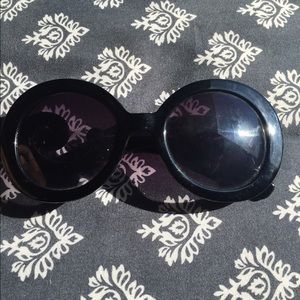Black stylish sun glasses