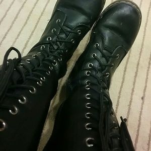 Meet your Posher, Jen