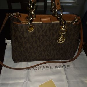 Michael Kors Handbag $185pp