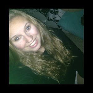 Meet your Posher, Ashley