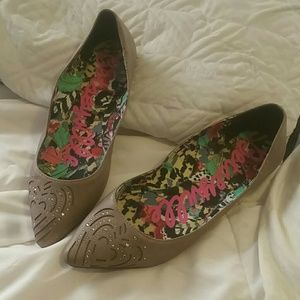 Betseyville flats