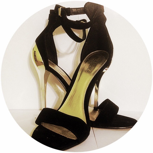 Suede black and gold thin strap stiletto