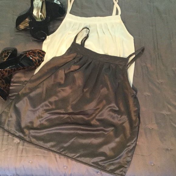 2 for 1 Old Navy camisoles