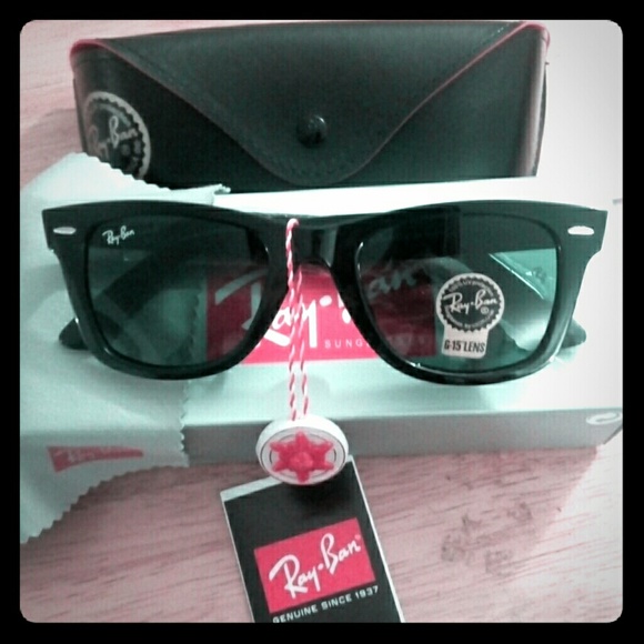 Ray ban wayfarer sunglasses