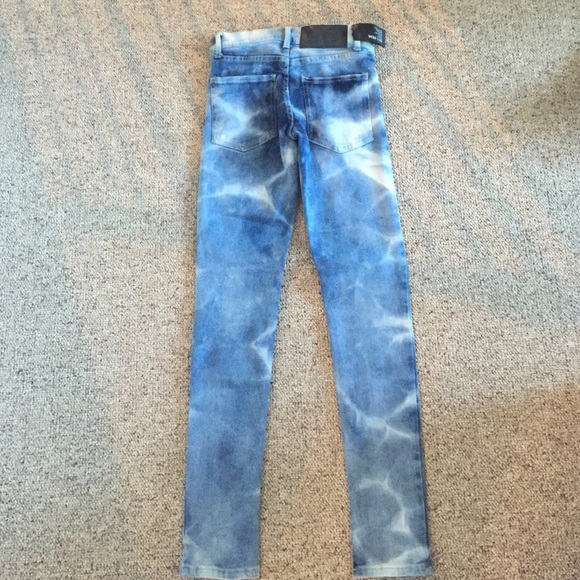 NWT Bleached Cheap Monday Skinny Jeans - Picture 2 of 3