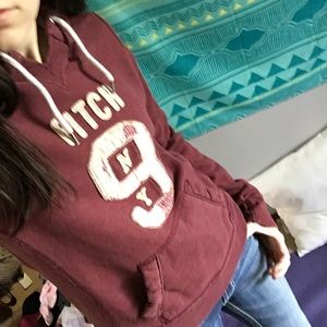 Size M Abercrombie and Fitch Hoodie