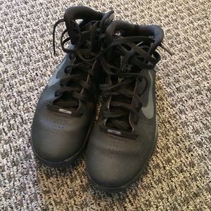 ALL BLACK NIKE HYPERDUNKS