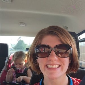 Meet your Posher, Stacey