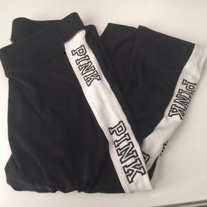 Victoria's Secret pink fashion logo leggings