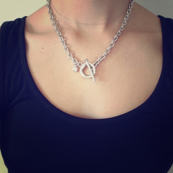 Thick chain choker
