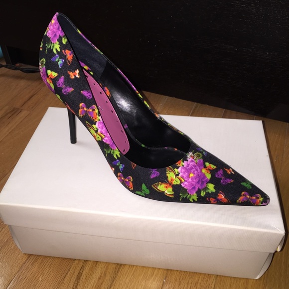 BCBGirls Shoes - 🎉Host Pick 🎉 BCBGIRLS Stilettos