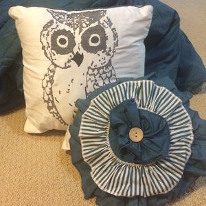Owl pillow set