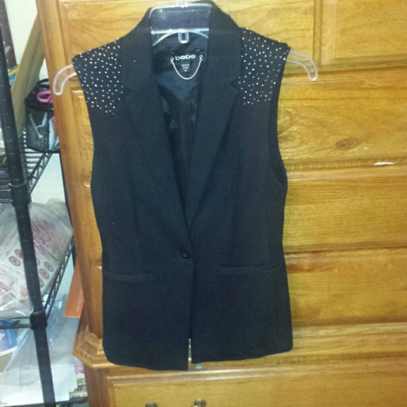 Gorgeous black top SOLD