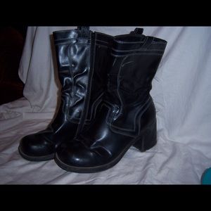 Vintage Steve Madden Chunk Heel Boots