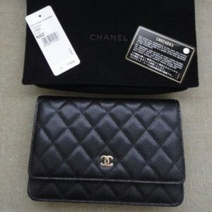 Chanel woc
