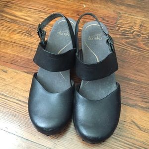 Dansko thea shoes. Size 38