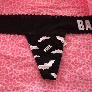 Halloween edition basic witches thong