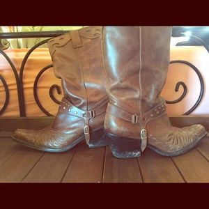 Vintage cowgirl boots