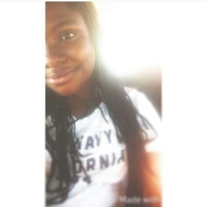 Meet your Posher, Isyss