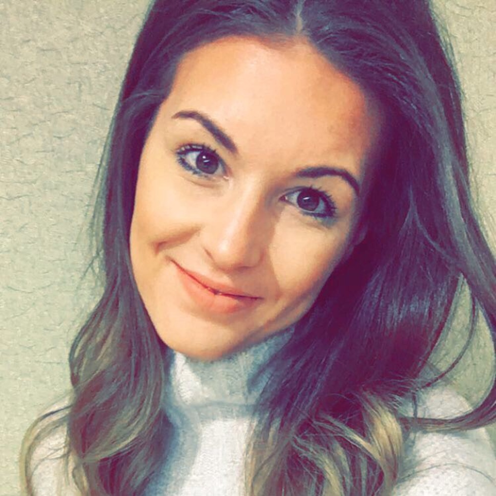 Meet your Posher, Brenna