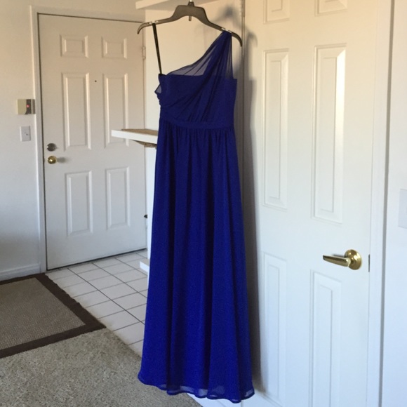 Blue dress