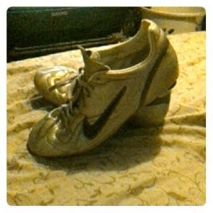 NIKE Cleats (softball)