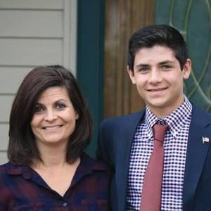 Meet your Posher, Stacy